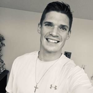 Meet your Posher, Logan